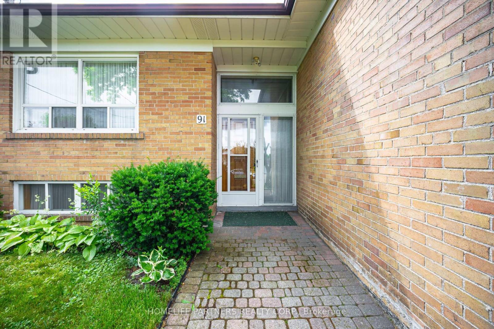 Property at 91 DENBIGH CRESCENT image 4