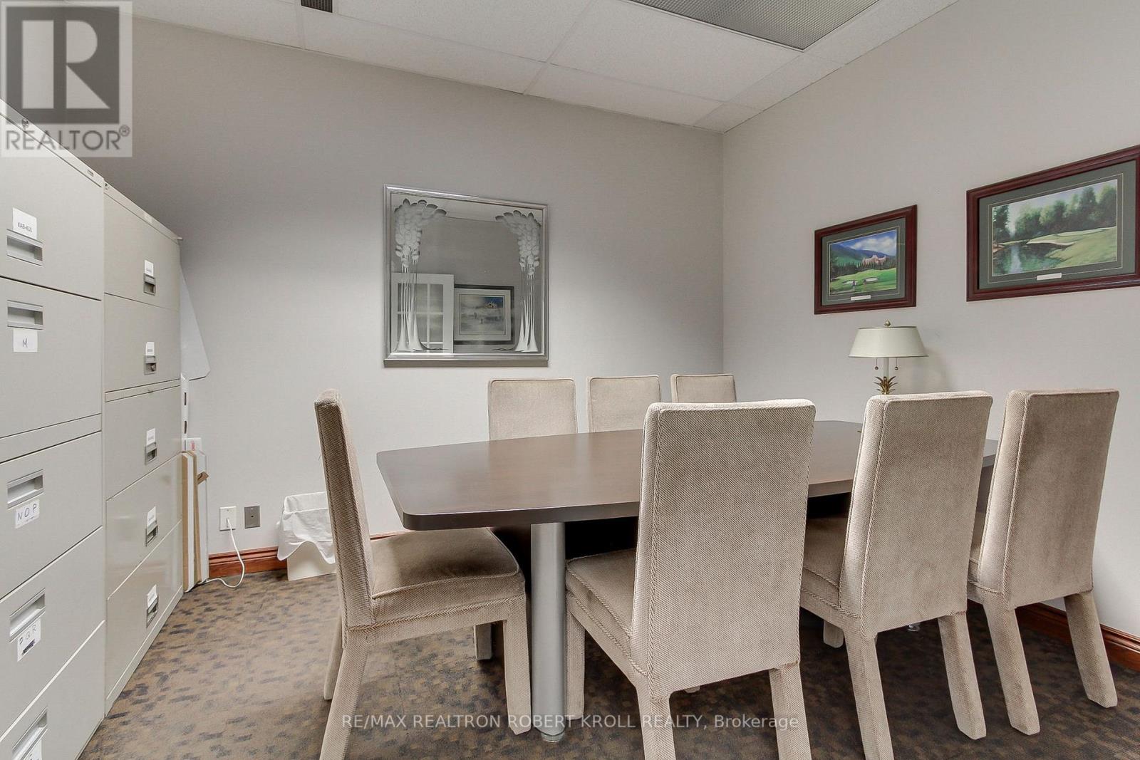 300 Full Floor - 46 Village Centre Place, Mississauga, Ontario  L4Z 1V9 - Photo 24 - W12253298