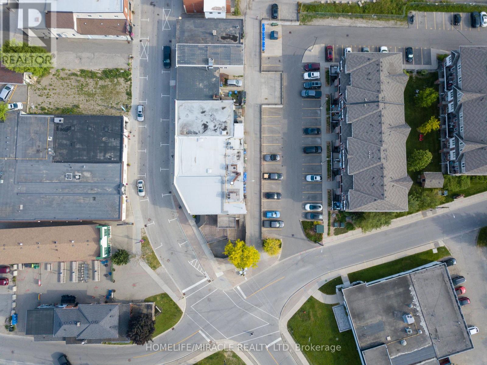 25 Mill Street, Orangeville, Ontario  L9W 2M2 - Photo 41 - W12253322