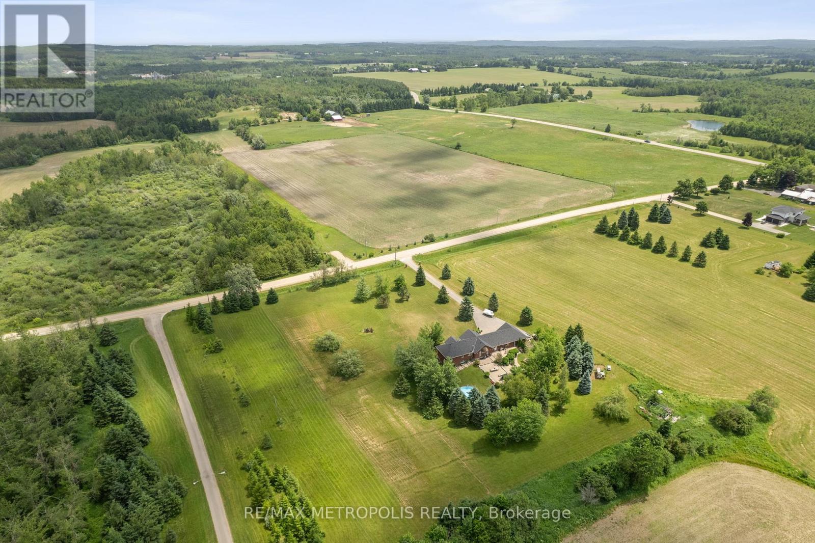 Property at 595034 BLIND LINE image 3