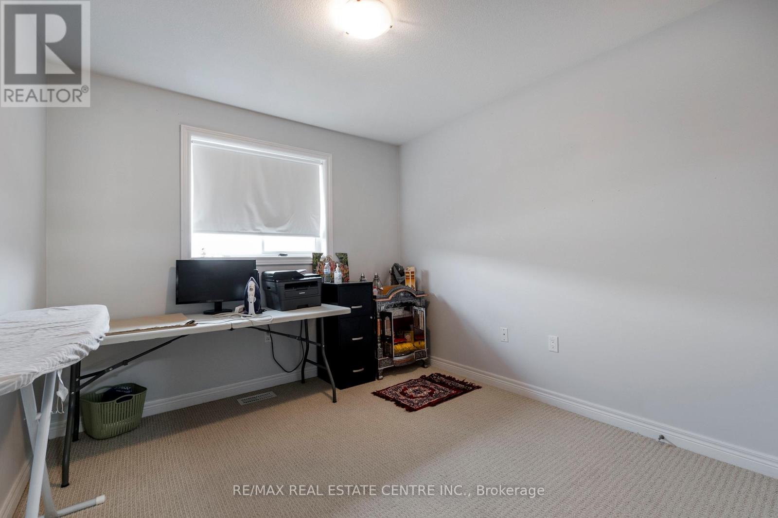 54 - 8 Lakelawn Road, Grimsby, Ontario  L3M 0G1 - Photo 23 - X12253313