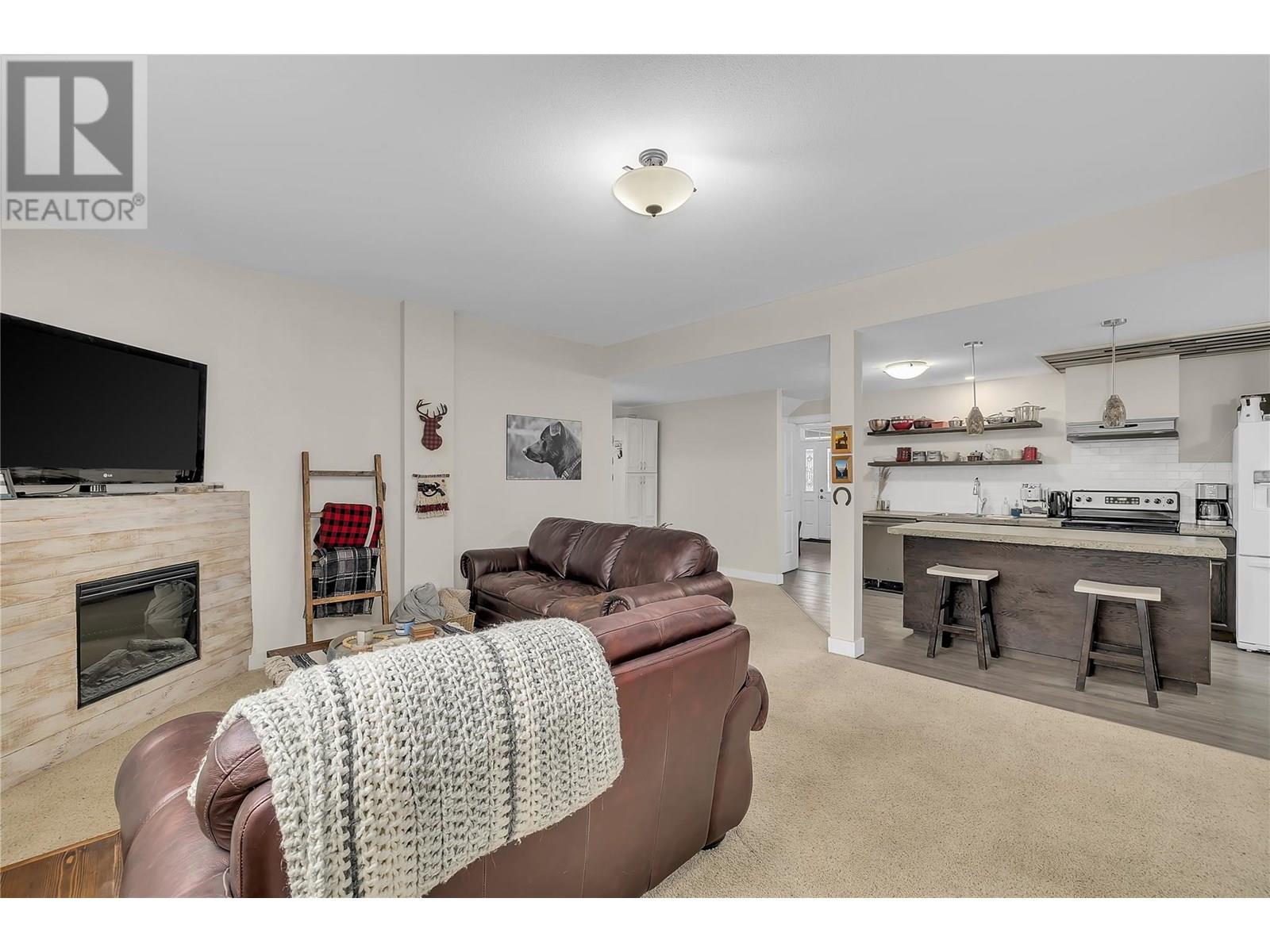 737 Kuipers Crescent, Kelowna, British Columbia  V1W 5H4 - Photo 33 - 10354247