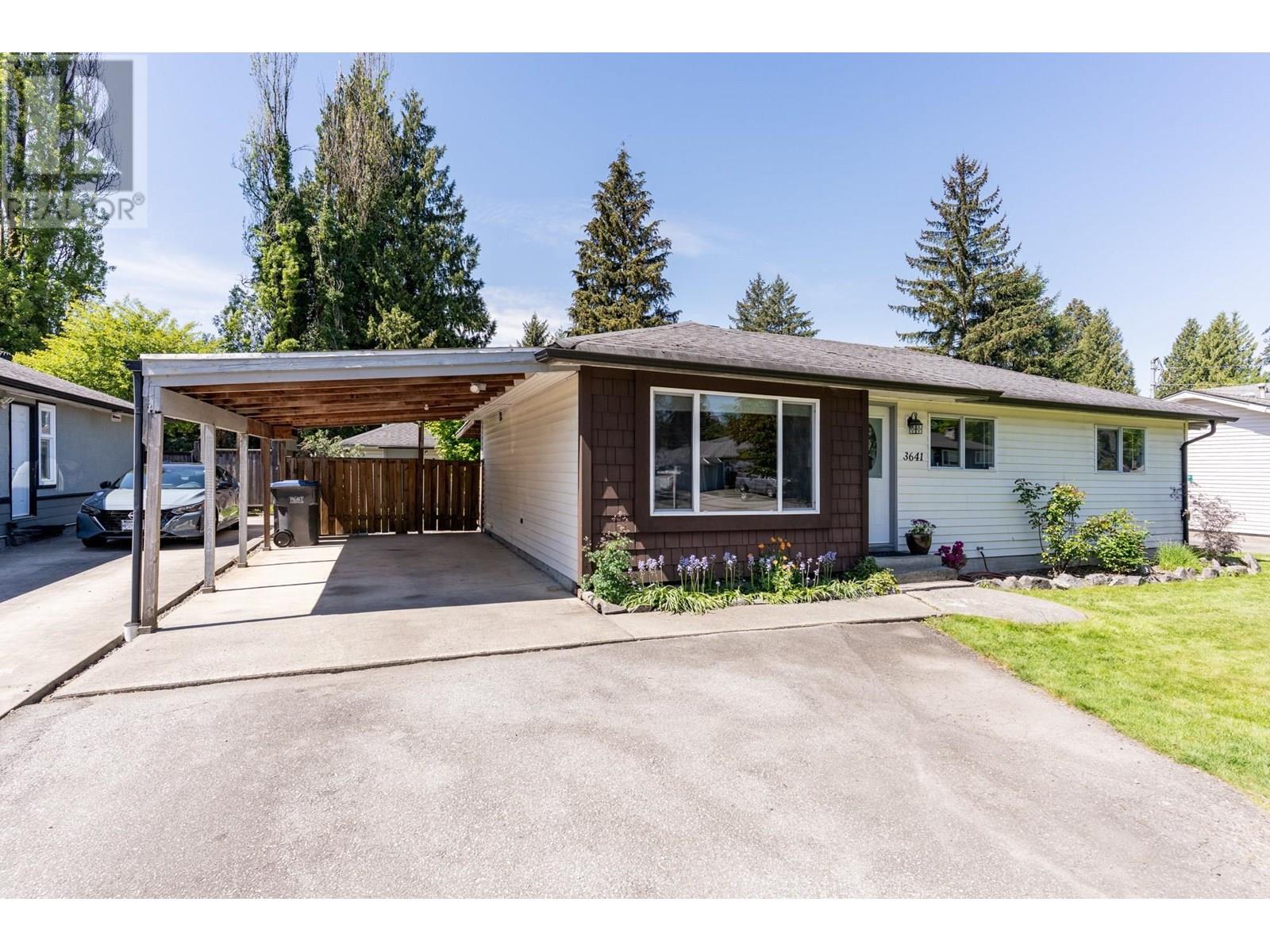 3641 INVERNESS STREET, port coquitlam, British Columbia V3B3B5