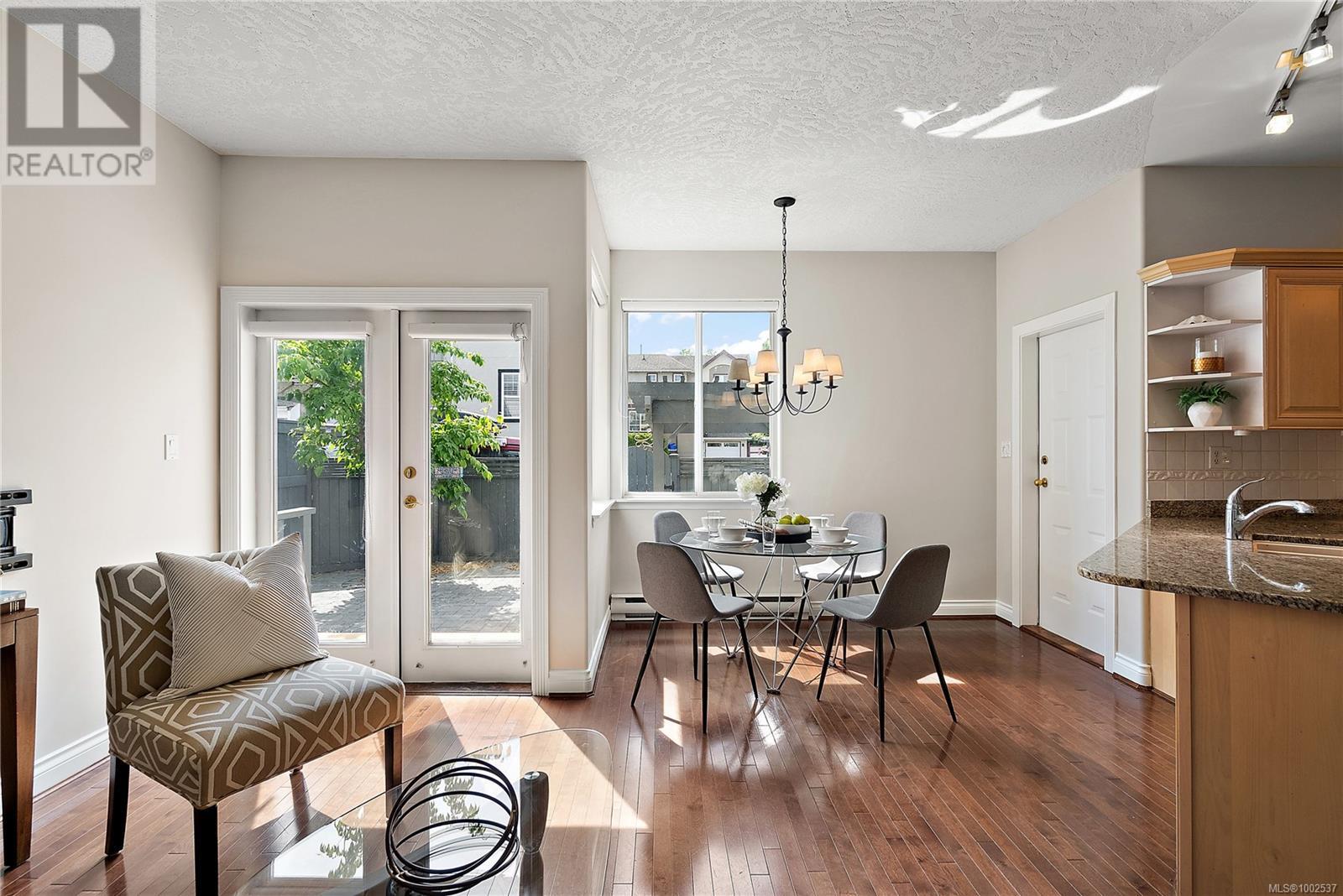 Property at 9864 Seventh St image 4