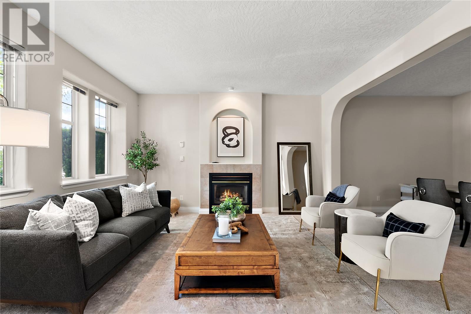 Property at 9864 Seventh St image 2