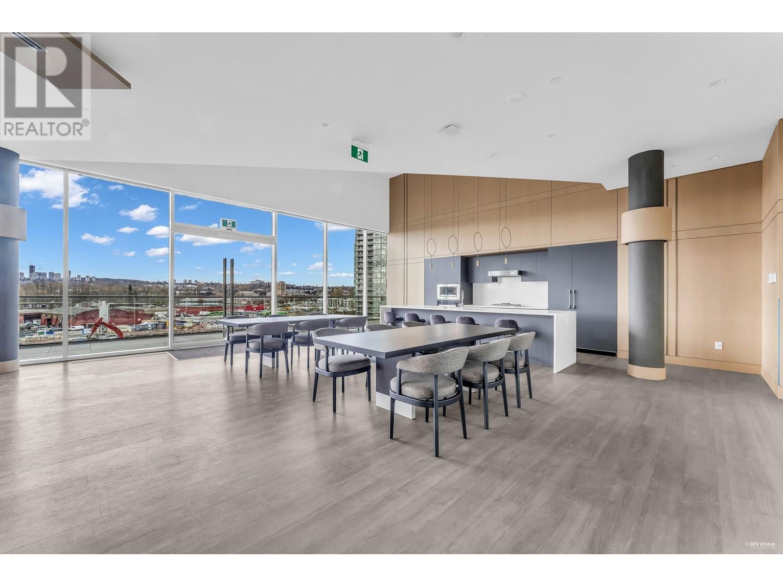 Listing Picture 20 of 29 : 1301 4880 LOUGHEED HIGHWAY, Burnaby / 本拿比 - 魯藝地產 Yvonne Lu Group - MLS Medallion Club Member