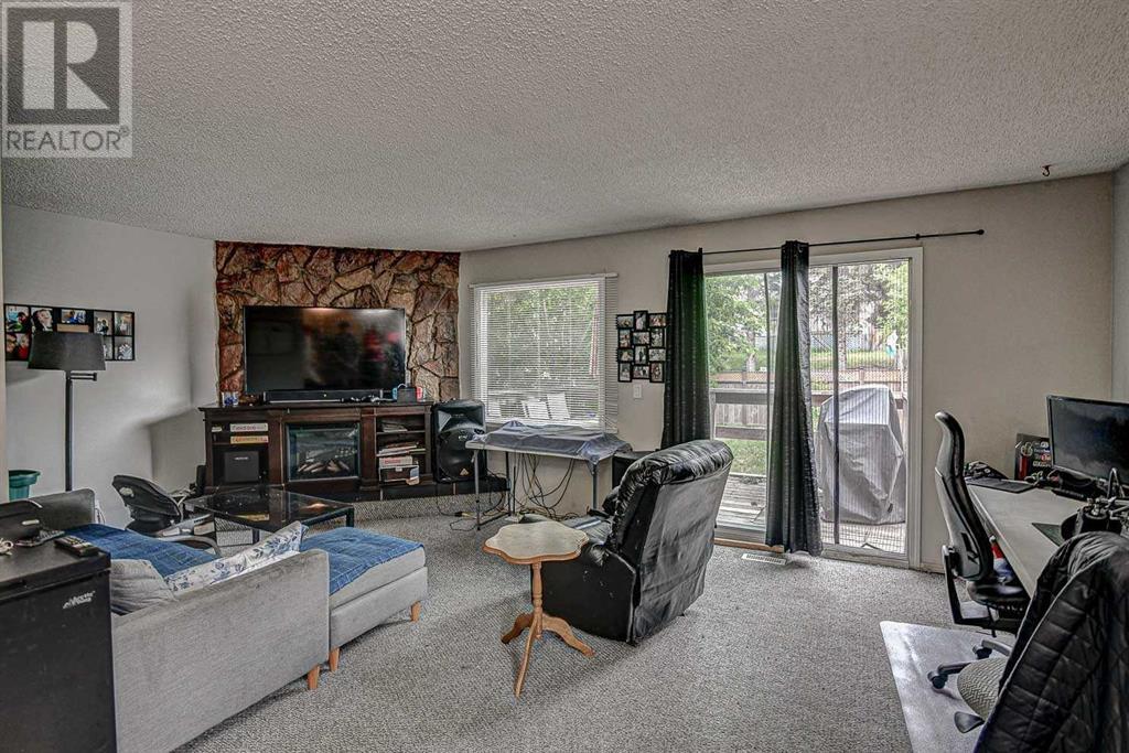 Property at 2645 15 Avenue SE image 2