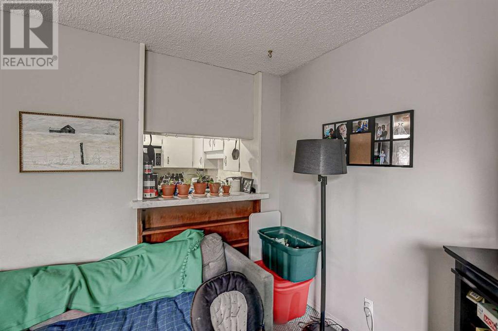 Property at 2645 15 Avenue SE image 5