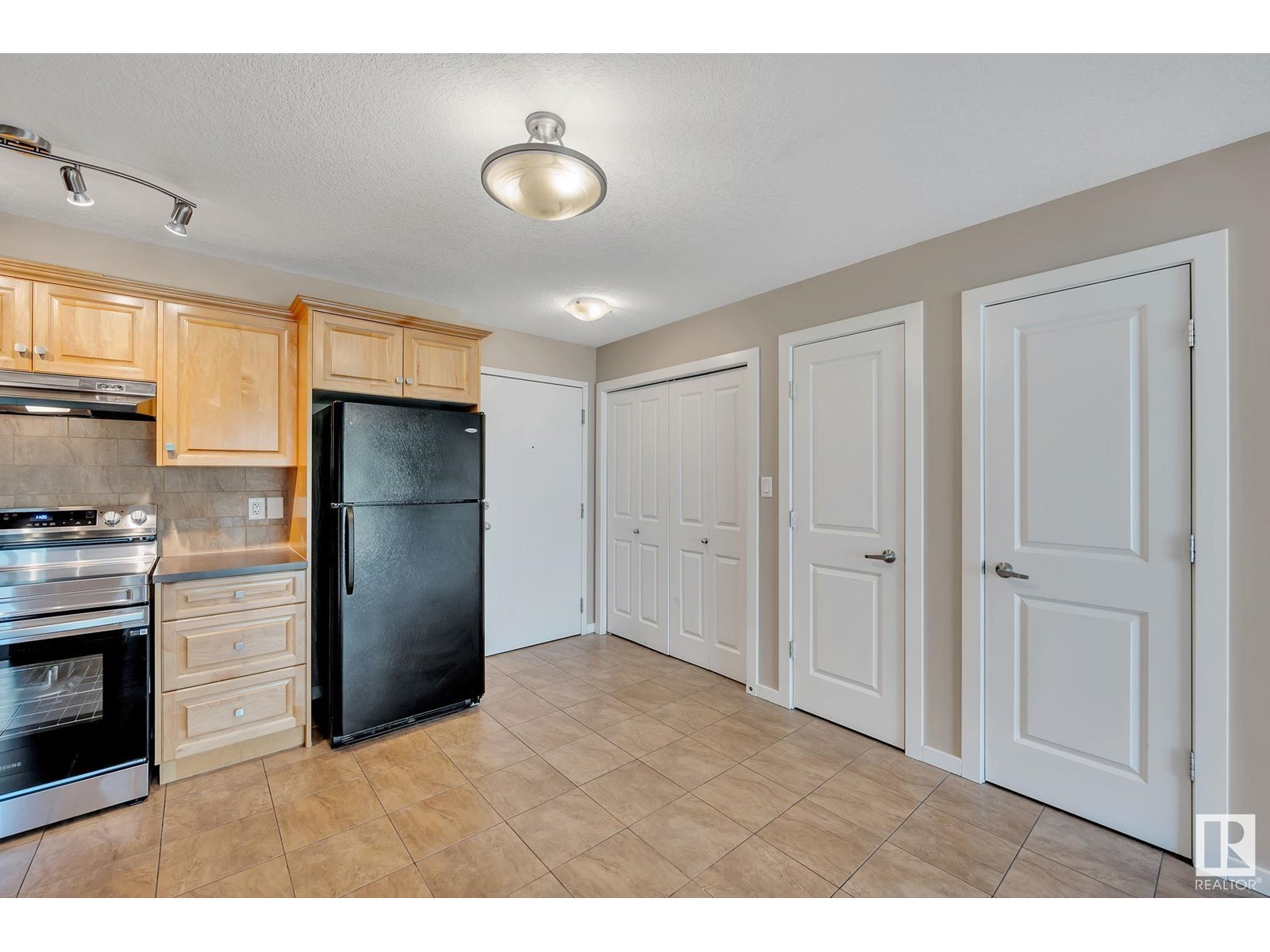 Property at #304 11935 106ST NW image 5
