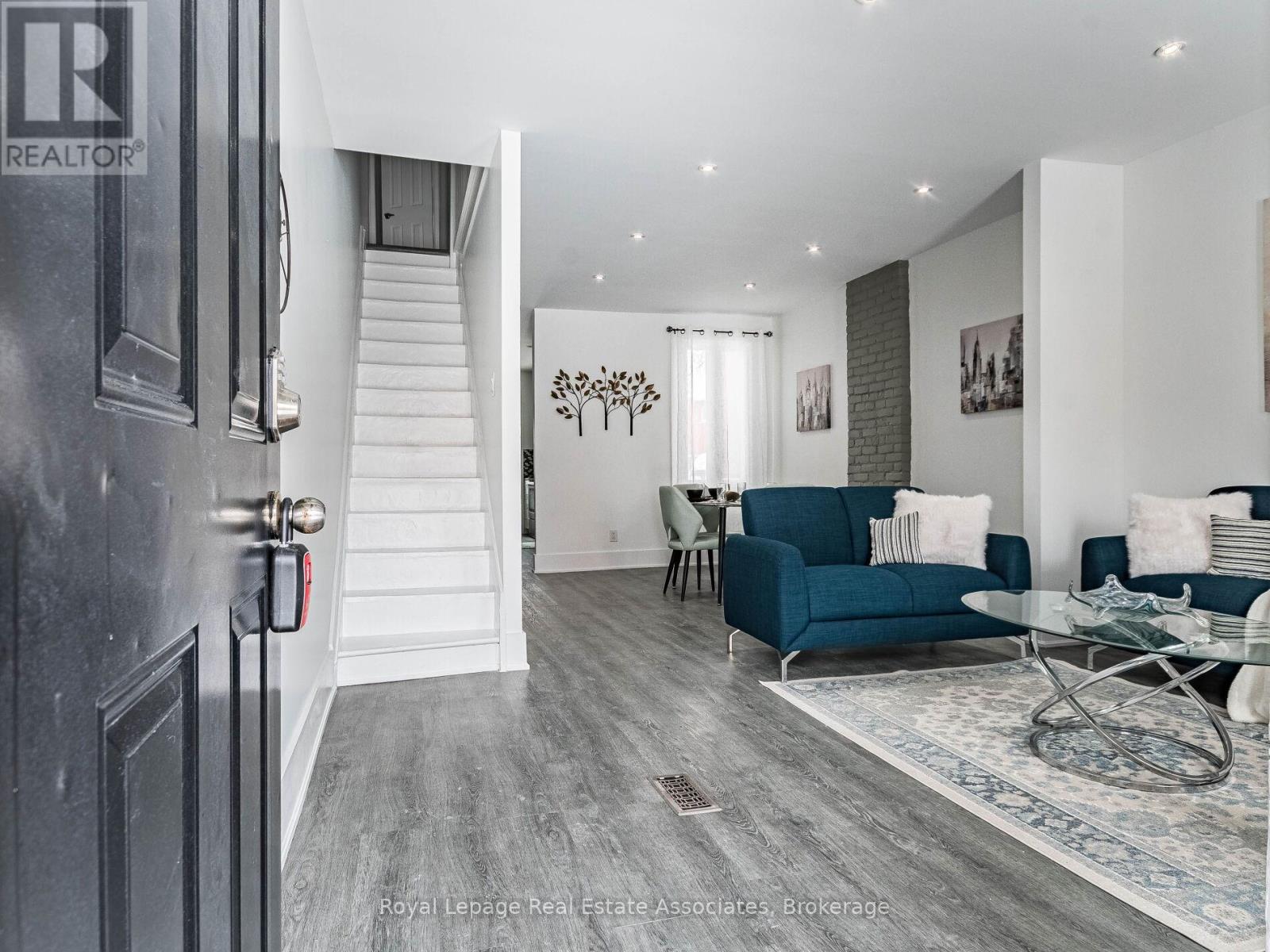 Property at 39 MADISON AVENUE image 2