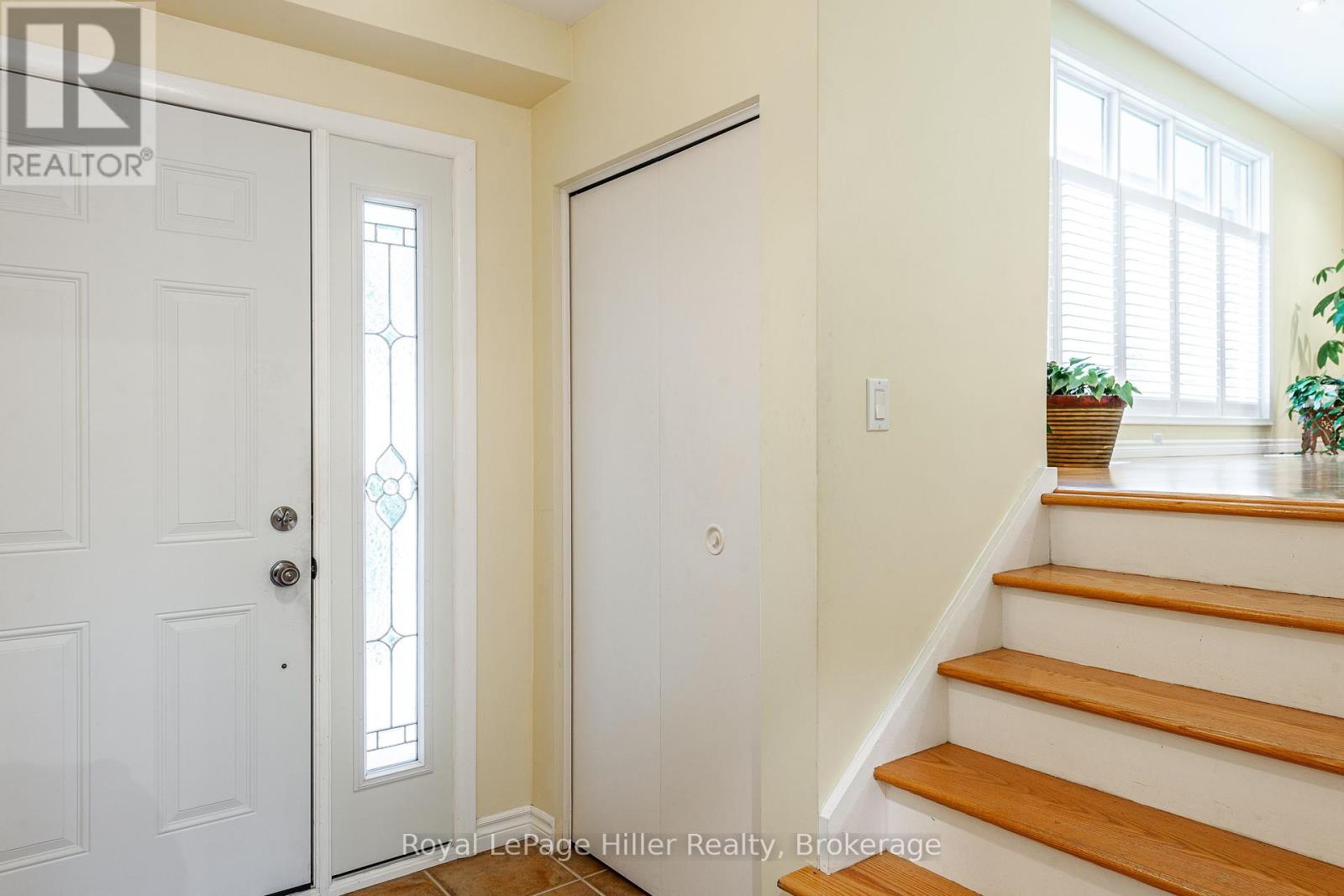 Property at 330 BRITANNIA STREET image 5