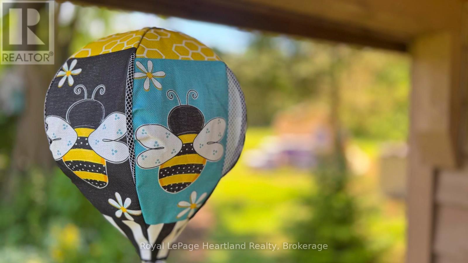 8499 Goosemarsh Line, Lambton Shores, Ontario  N0M 1T0 - Photo 28 - X12253459