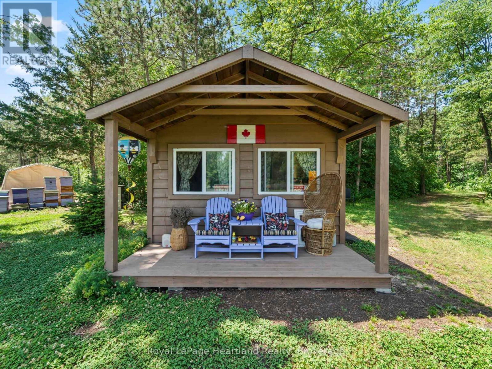 8499 Goosemarsh Line, Lambton Shores, Ontario  N0M 1T0 - Photo 29 - X12253459