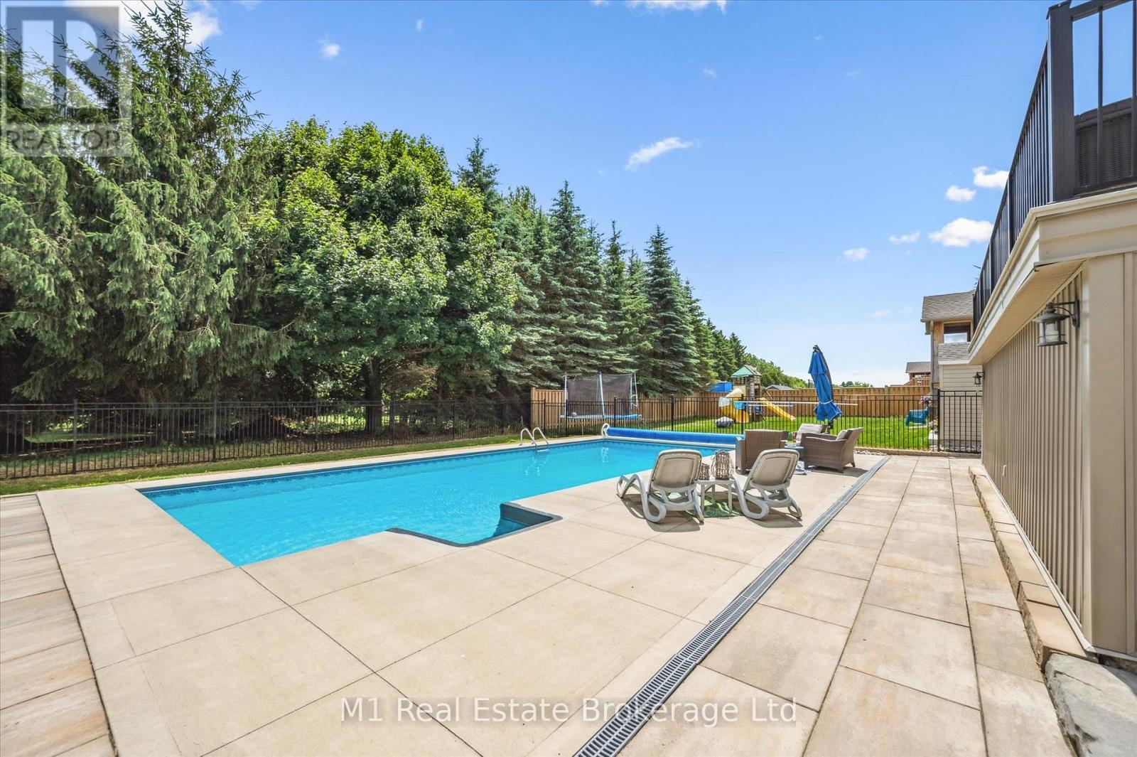 62 Ryan Street, Centre Wellington, Ontario  N1M 0C9 - Photo 32 - X12253482