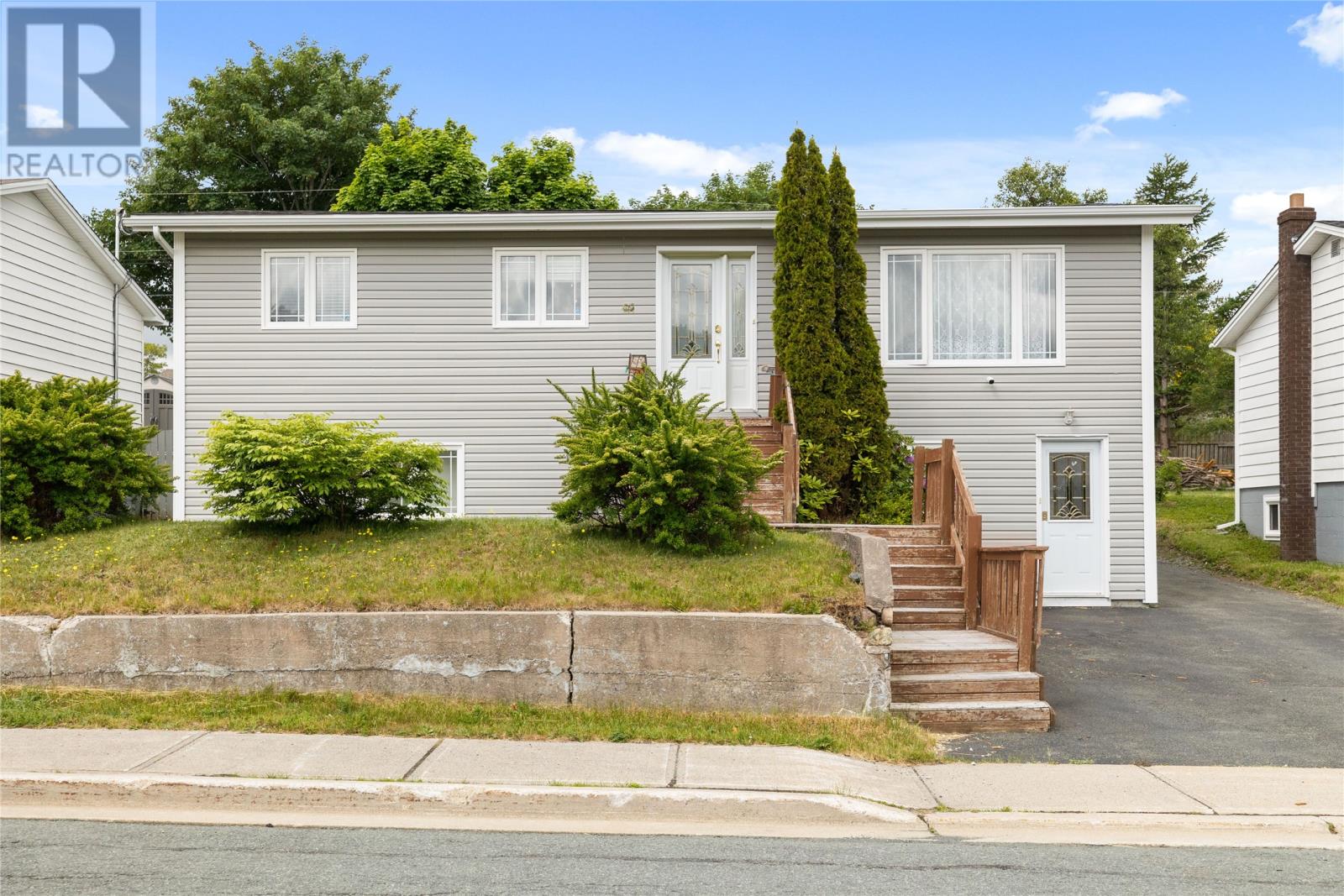 Property at 18 Burrage Avenue image 3