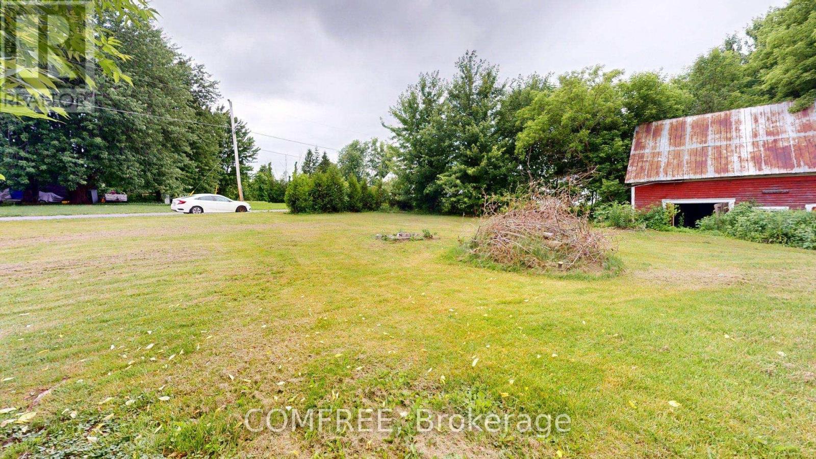 41 Main Street, South Stormont, Ontario  K0C 1Y0 - Photo 17 - X12253397