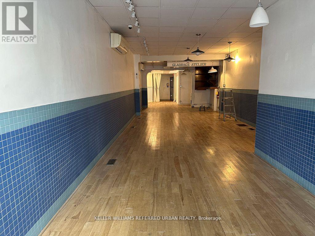 Main - 1005 Bloor Street W, Toronto (Dufferin Grove), Ontario  M6H 1M1 - Photo 3 - C12253422