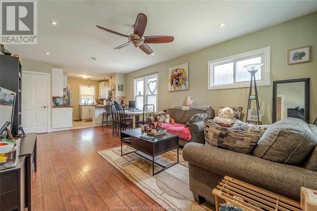 Property at 1463 Pierre image 3