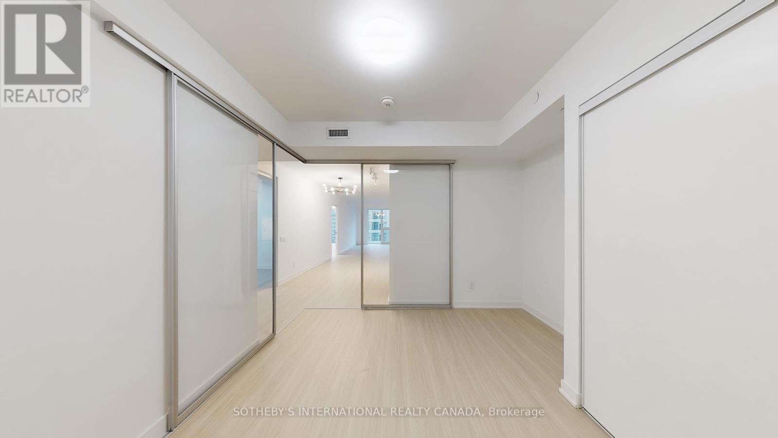 707 - 8 Wellesley Street W, Toronto, Ontario  M4Y 0J5 - Photo 20 - C12253467