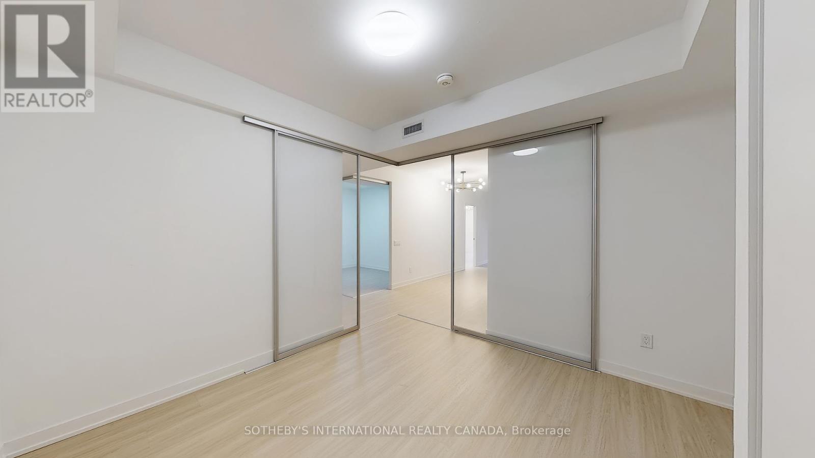 707 - 8 Wellesley Street W, Toronto, Ontario  M4Y 0J5 - Photo 21 - C12253467