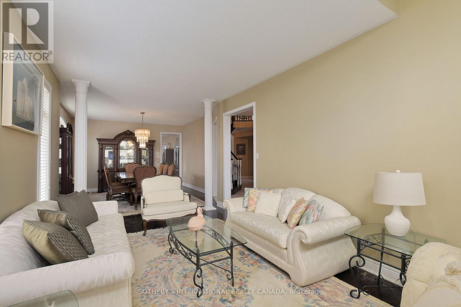 110 Velmar Drive, Vaughan (East Woodbridge), Ontario  L4L 8W4 - Photo 12 - N12253431