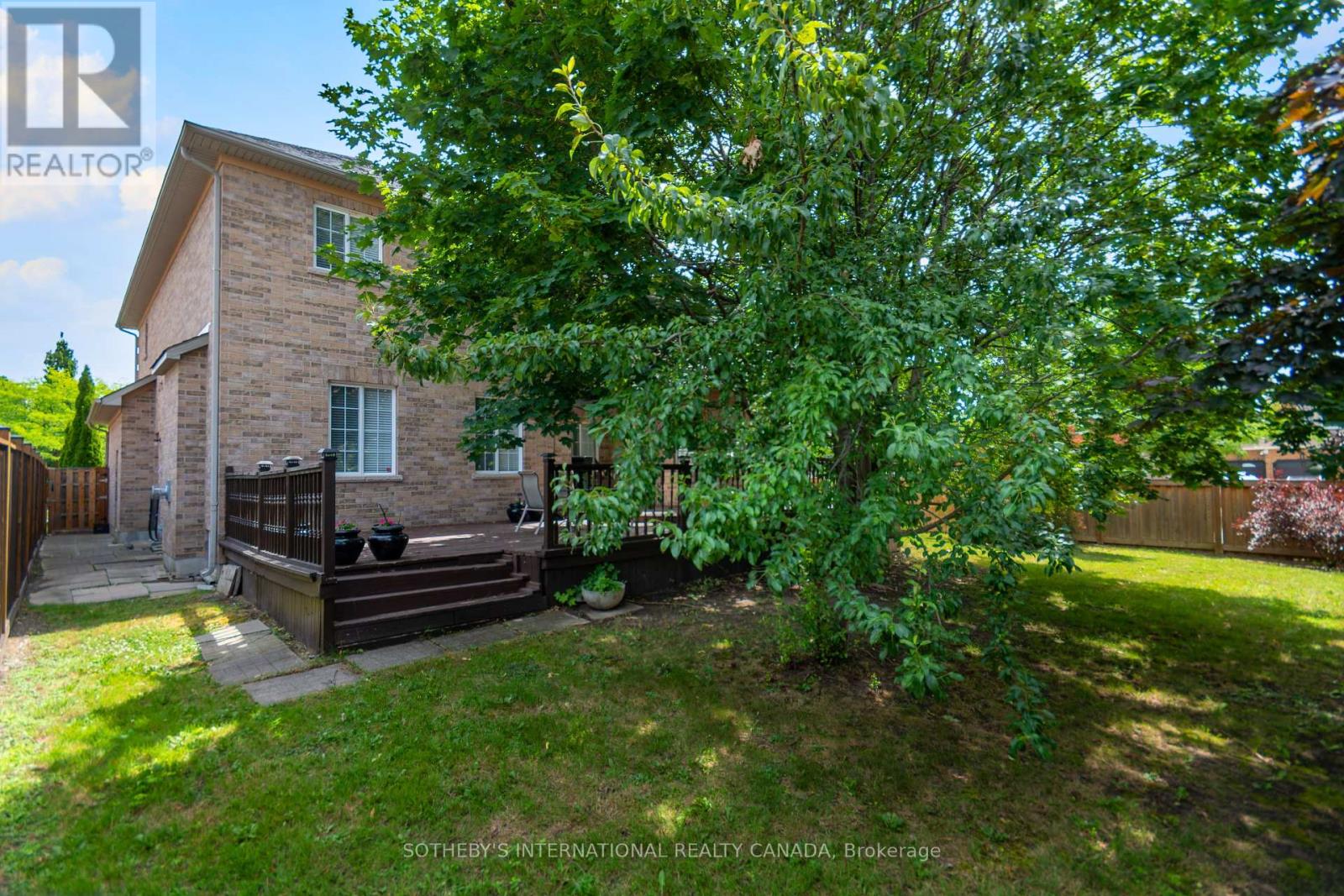 110 Velmar Drive, Vaughan (East Woodbridge), Ontario  L4L 8W4 - Photo 43 - N12253431