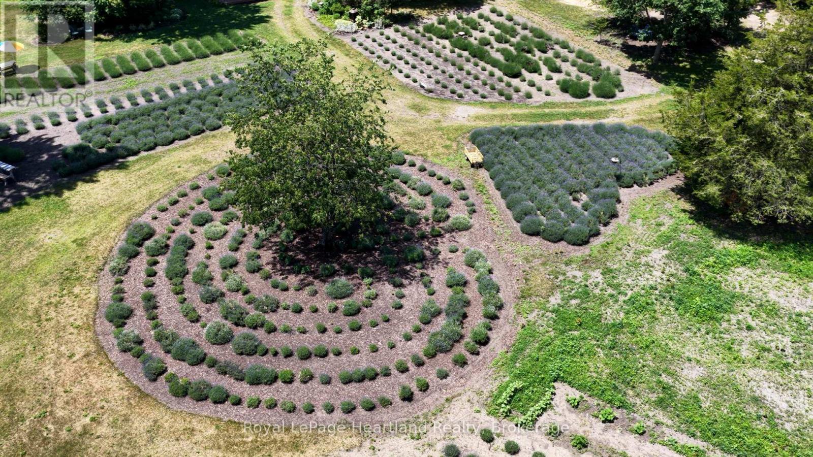 8499 Goosemarsh Line, Lambton Shores, Ontario  N0M 1T0 - Photo 20 - X12253459