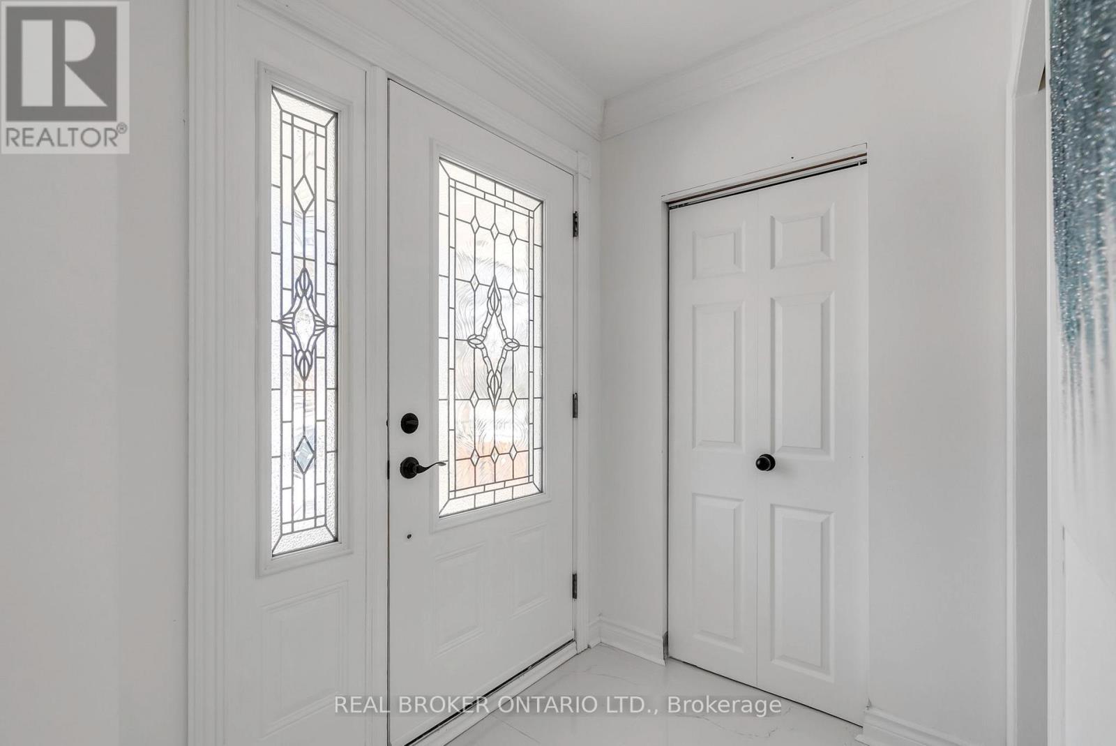Property at 3465 ORION CRESCENT image 2