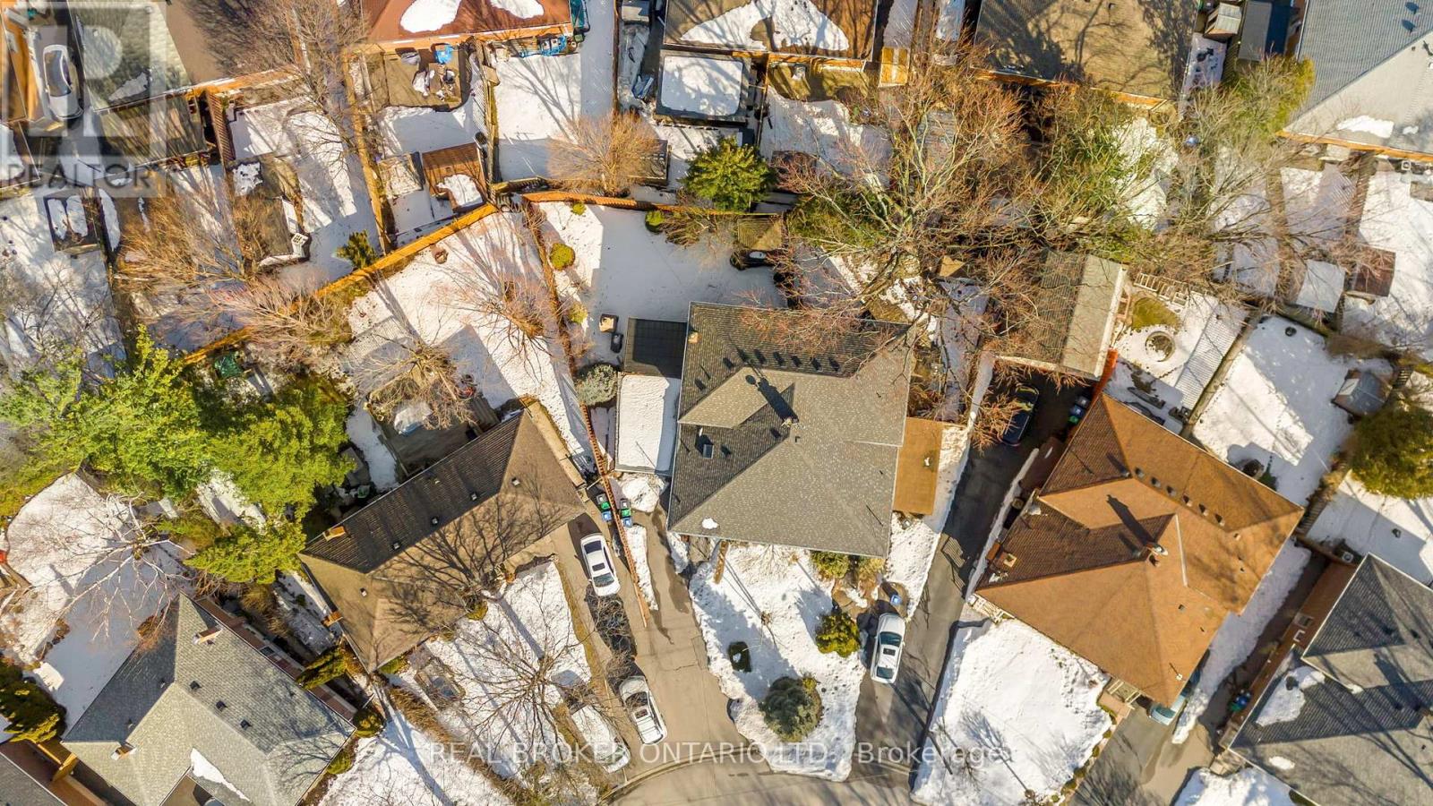 Property at 3465 ORION CRESCENT image 3
