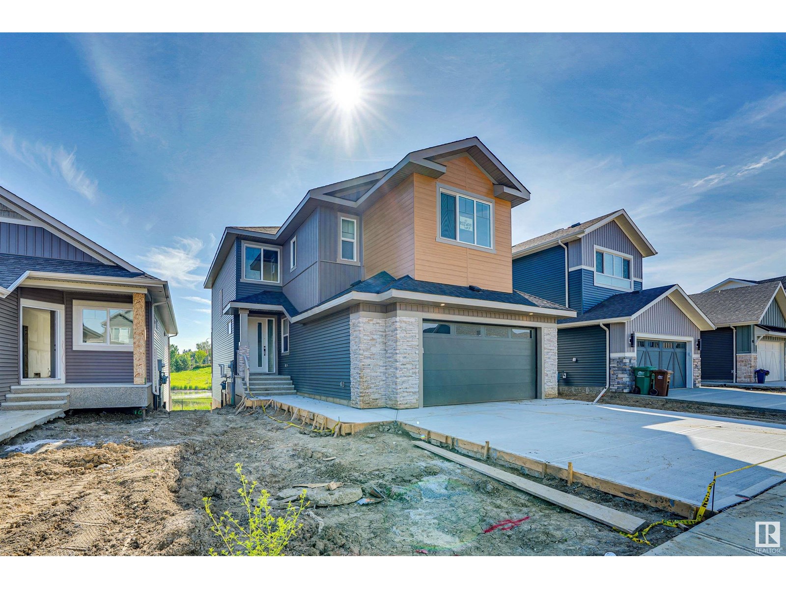 Property at 47 ROSEWOOD WY image 1