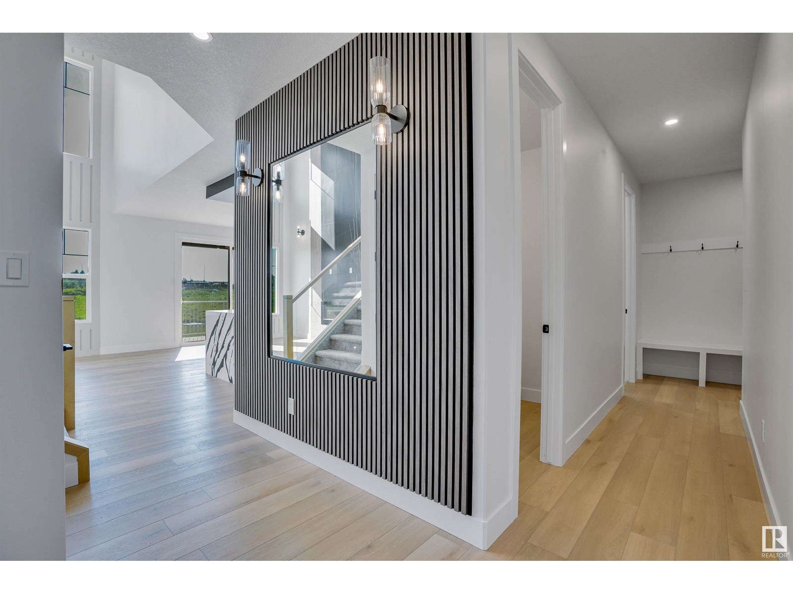 Property at 47 ROSEWOOD WY image 3