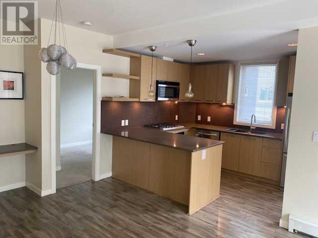 Property at 201, 707 4 Street NE image 5