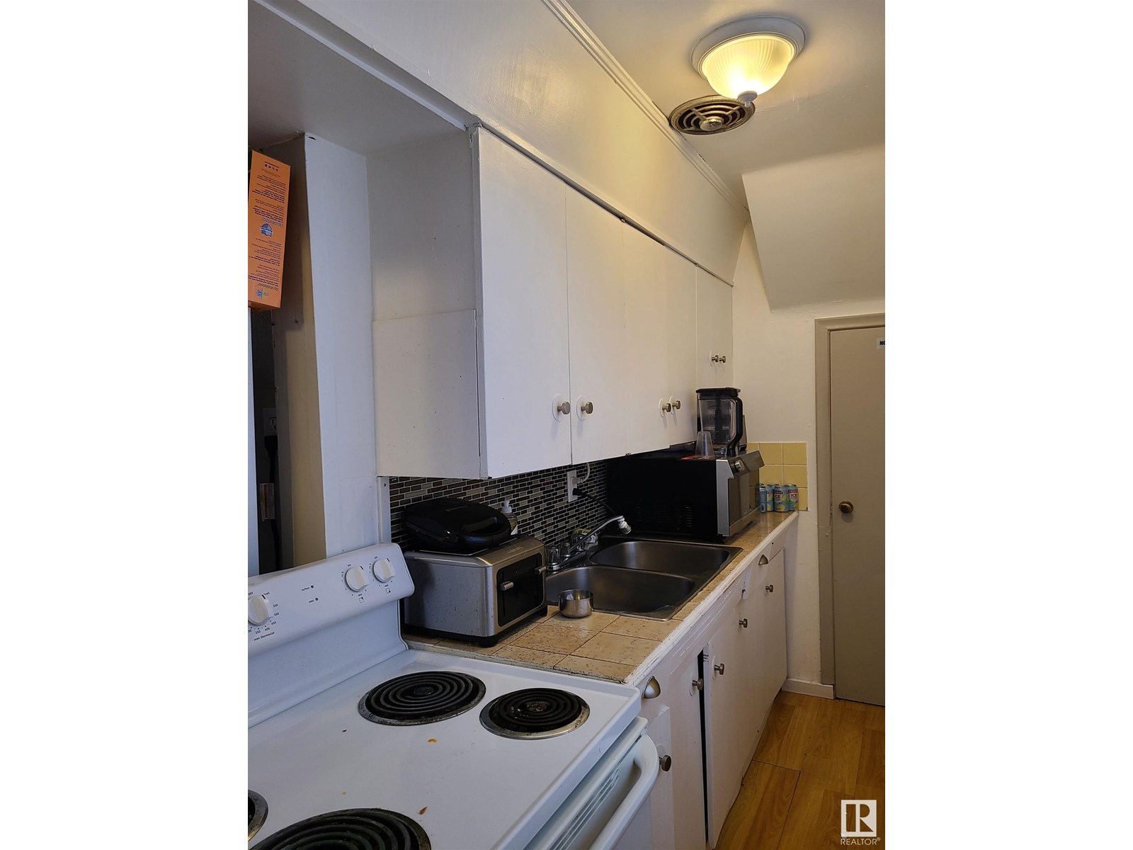 10115 83 Av Nw Nw, Edmonton, Alberta  T6E 2C5 - Photo 35 - E4444585