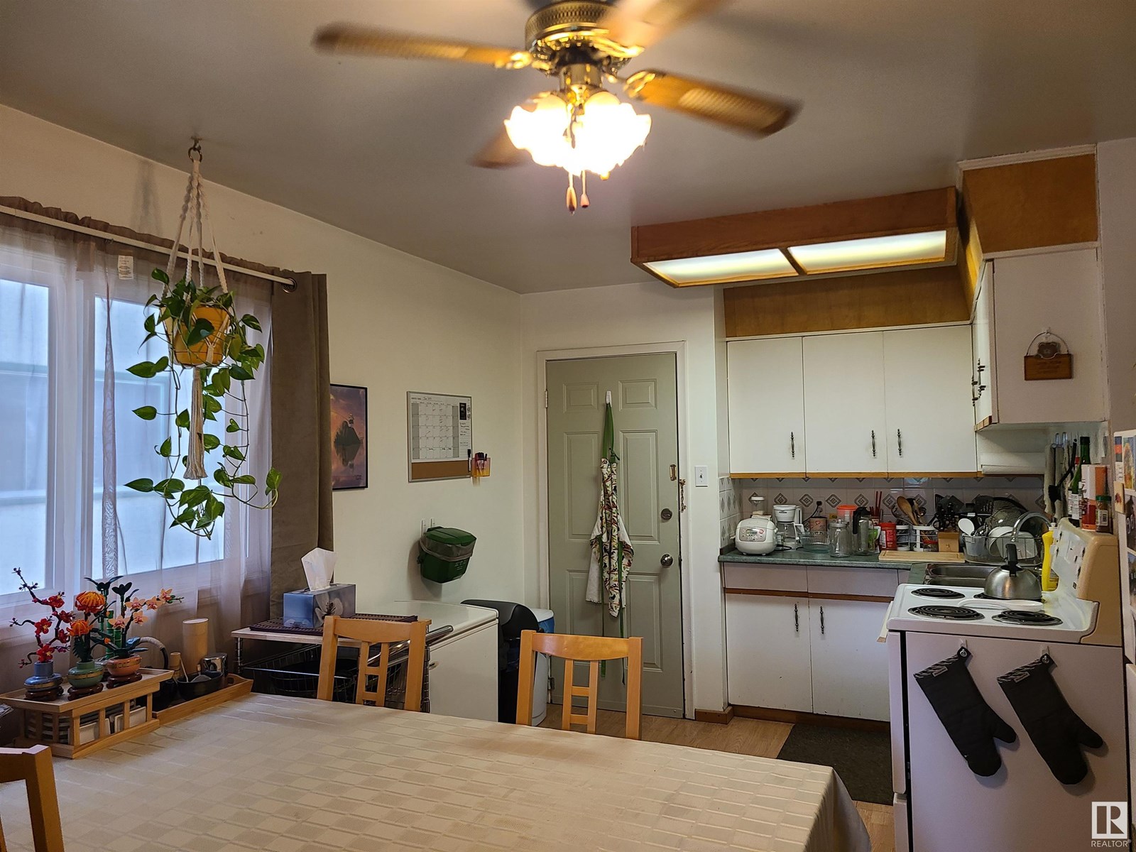 10115 83 Av Nw Nw, Edmonton, Alberta  T6E 2C5 - Photo 7 - E4444585