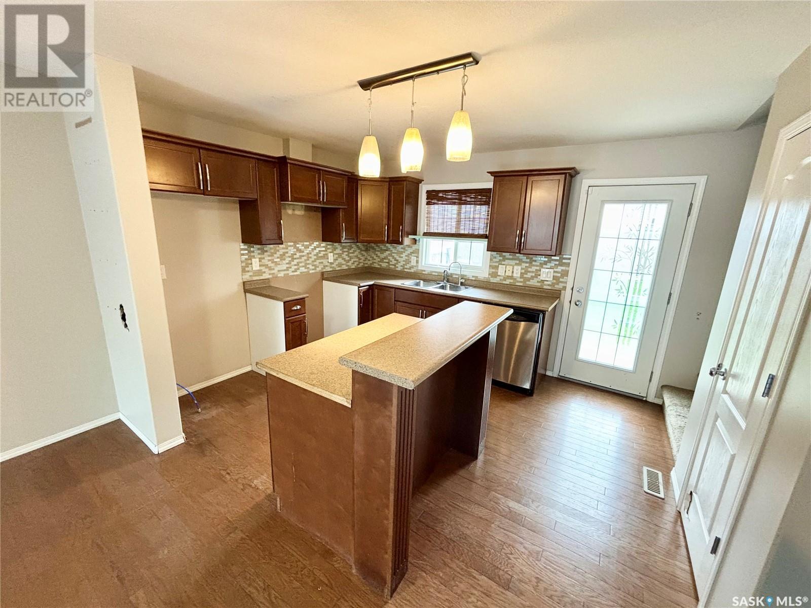 Property at 158 4801 Child AVENUE image 1
