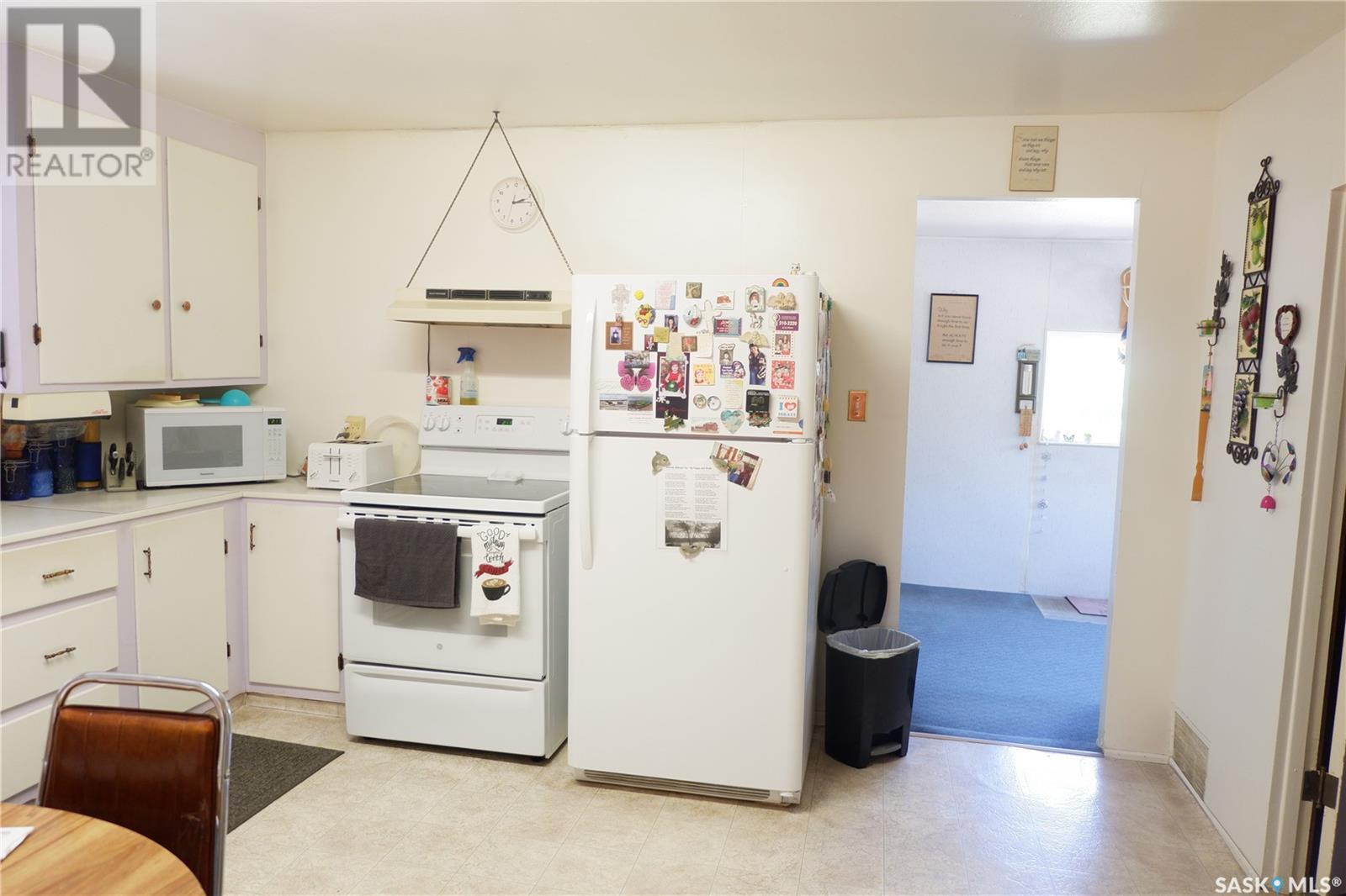 311 Kerry Street, Limerick, Saskatchewan  S0H 2P0 - Photo 5 - SK011122