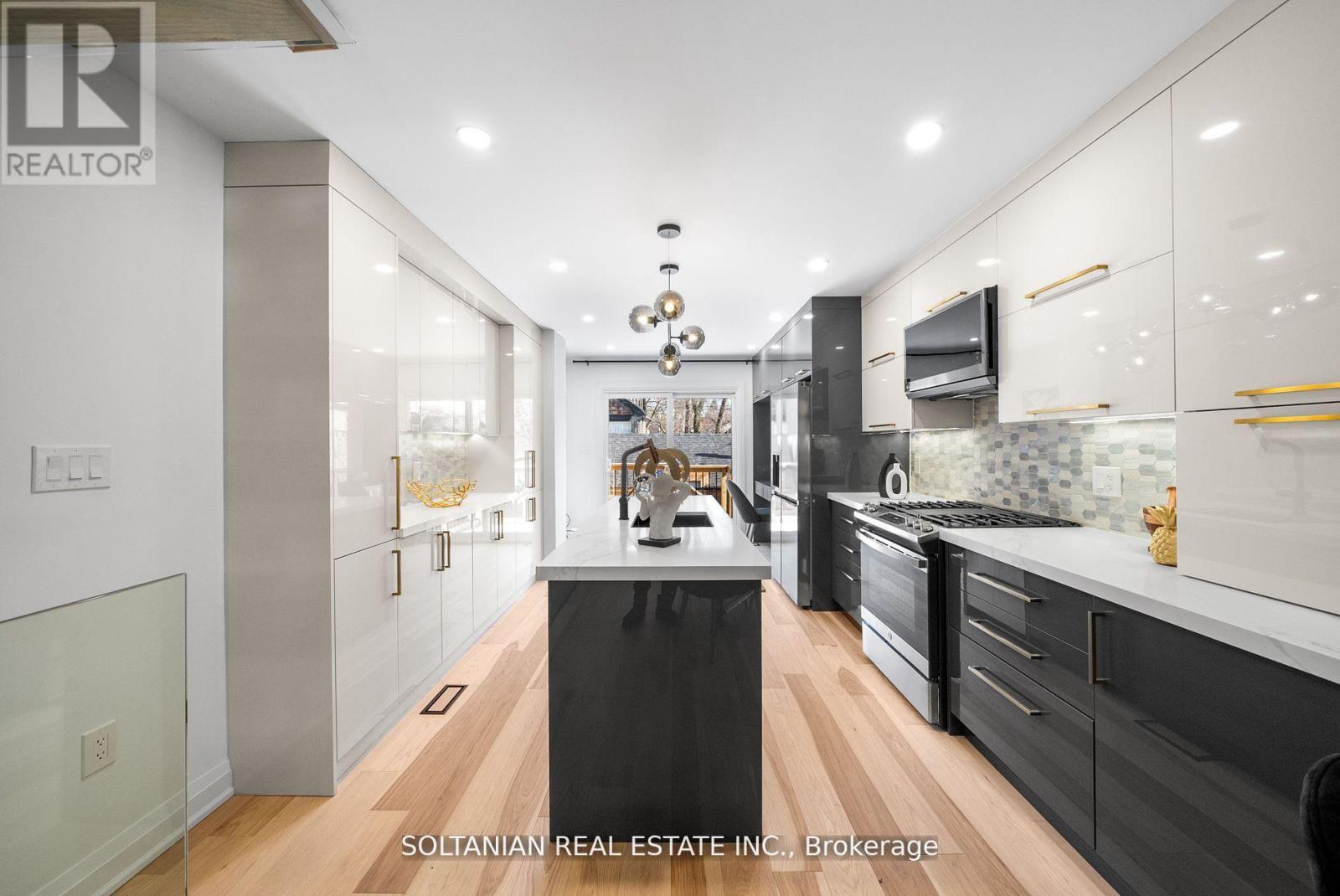 1a Normandy Boulevard, Toronto, Ontario  M4L 3K1 - Photo 15 - E12253530