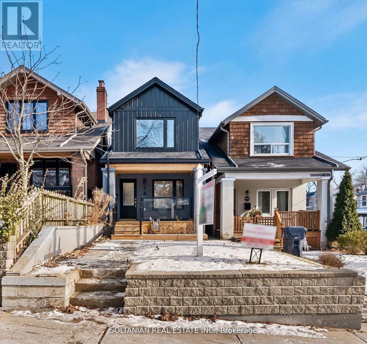 1a Normandy Boulevard, Toronto, Ontario  M4L 3K1 - Photo 2 - E12253530