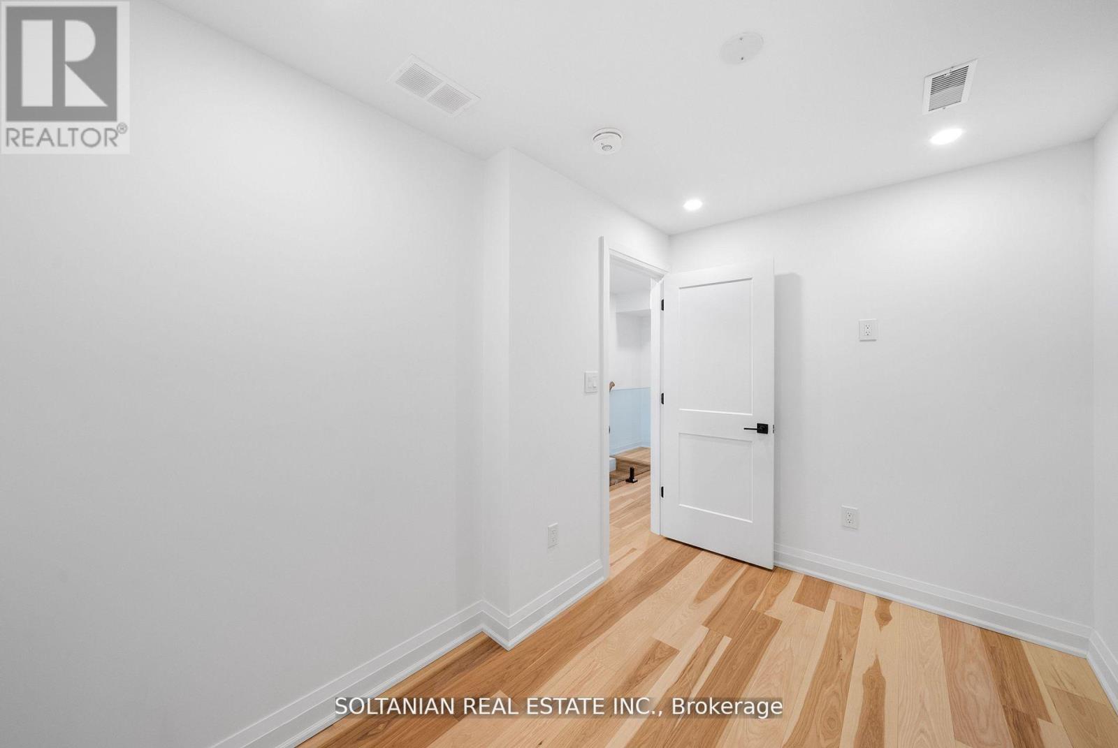 1a Normandy Boulevard, Toronto, Ontario  M4L 3K1 - Photo 23 - E12253530