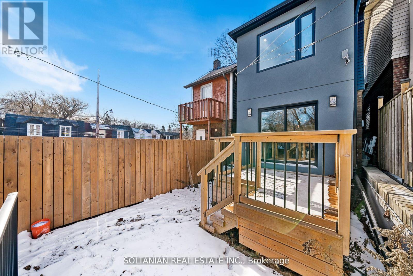 1a Normandy Boulevard, Toronto, Ontario  M4L 3K1 - Photo 34 - E12253530