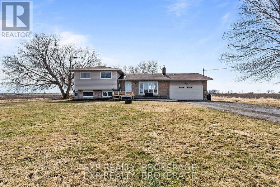 701 Highway 95, Frontenac Islands, Ontario  K7M 8W2 - Photo 3 - X12253555