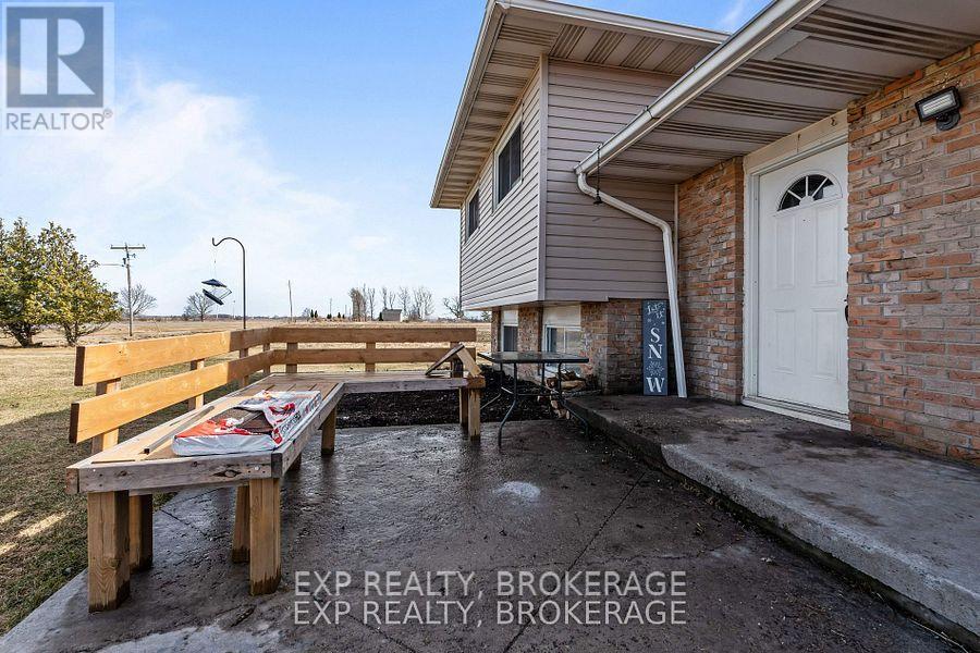 701 Highway 95, Frontenac Islands, Ontario  K7M 8W2 - Photo 4 - X12253555