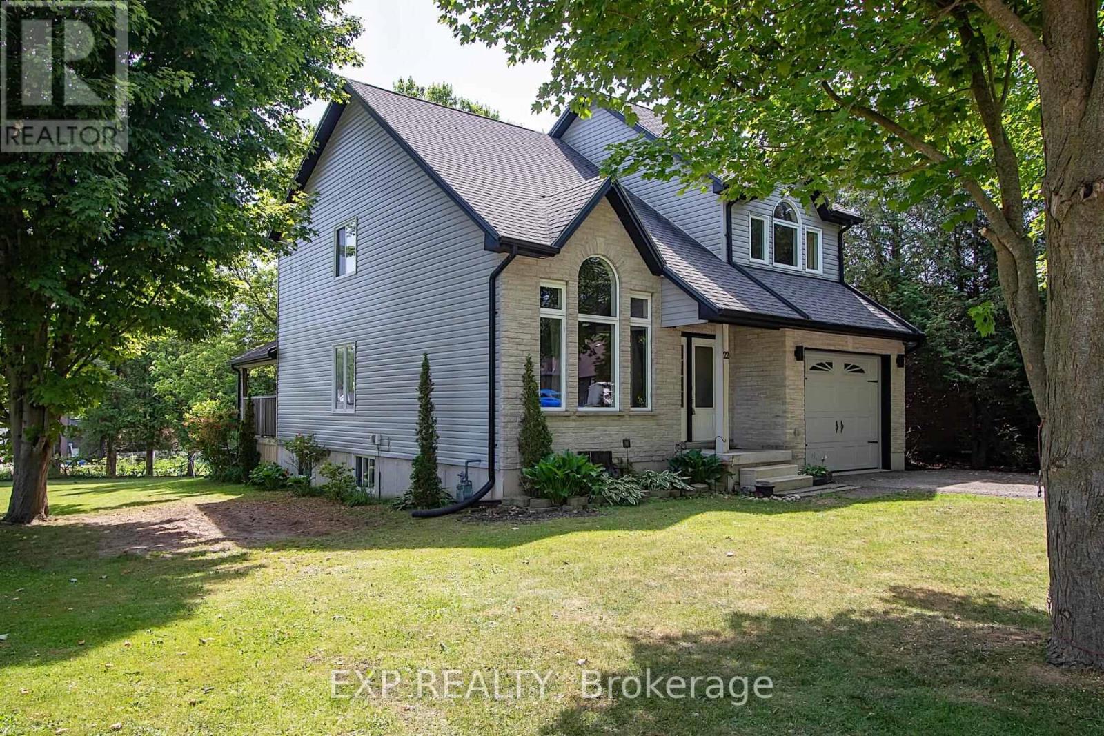 22 Oak Street, Bayham, Ontario  N0J 1Z0 - Photo 2 - X12253621