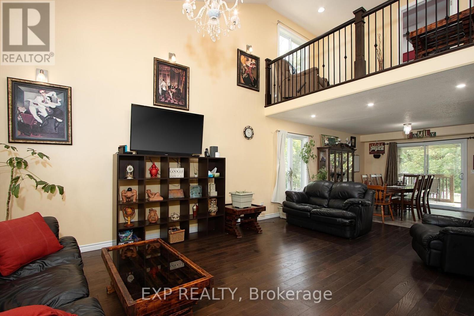 22 Oak Street, Bayham, Ontario  N0J 1Z0 - Photo 8 - X12253621