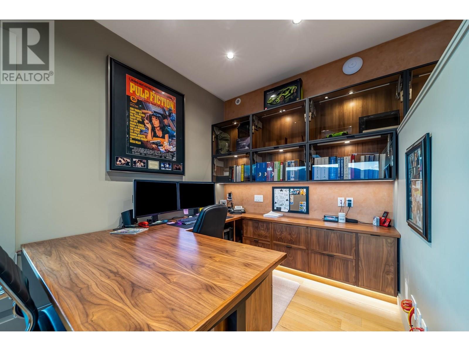 Property at 13889 Ogilvey Lane image 4