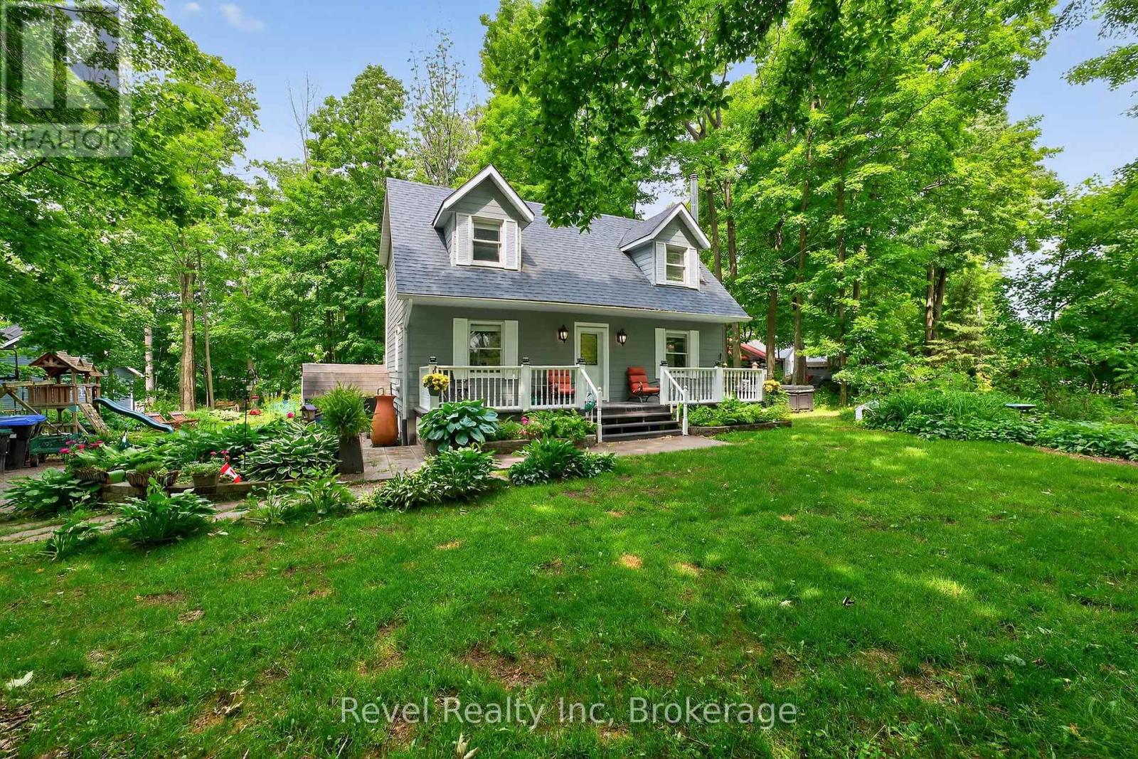 Property at 6 BAYSIDE ROAD image 1