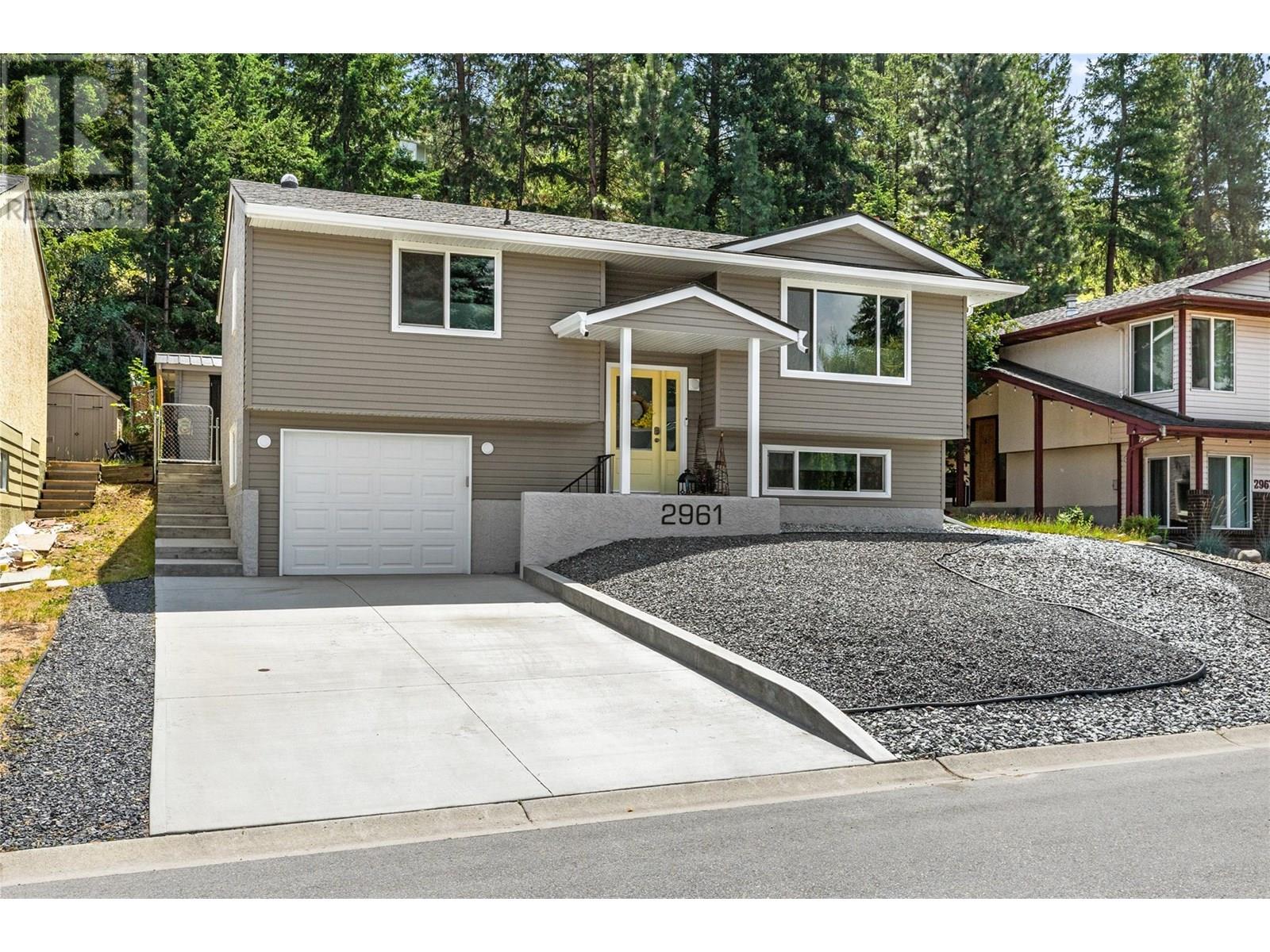 Property at 2961 Sandstone Crescent image 1