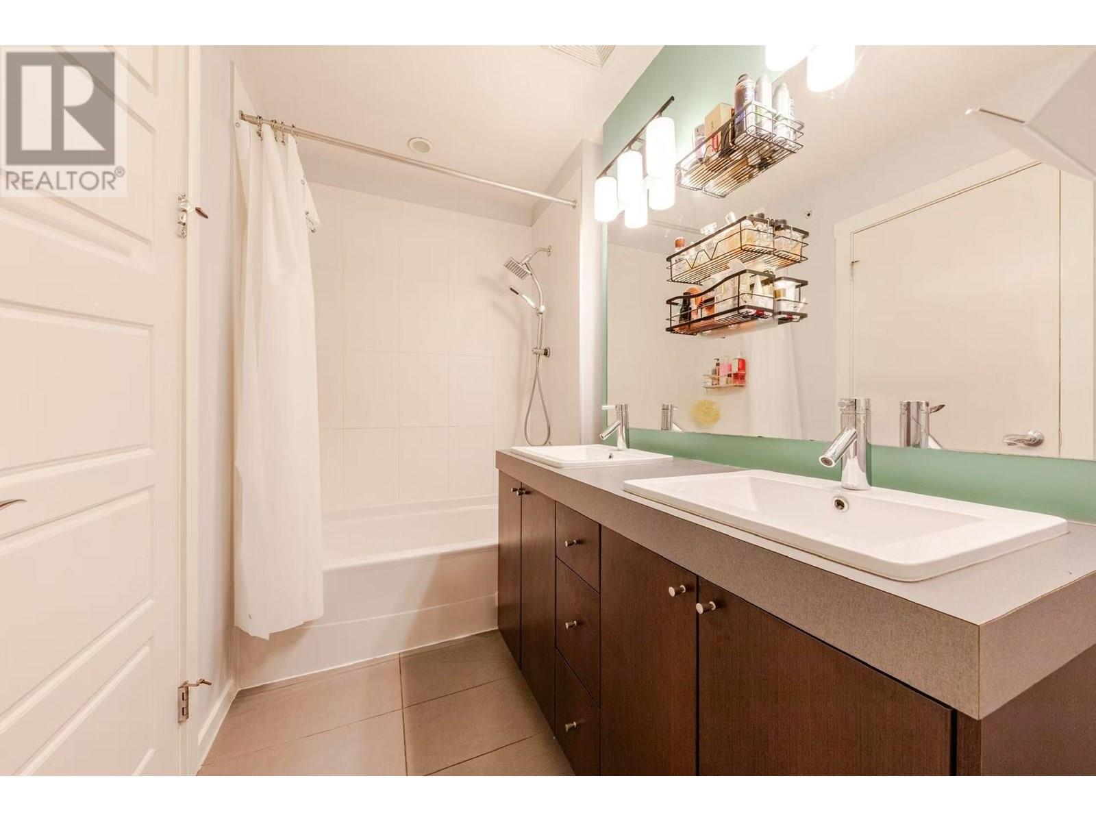 4 19538 Bishops Reach, Pitt Meadows, British Columbia  V3Y 0C2 - Photo 31 - R3021221