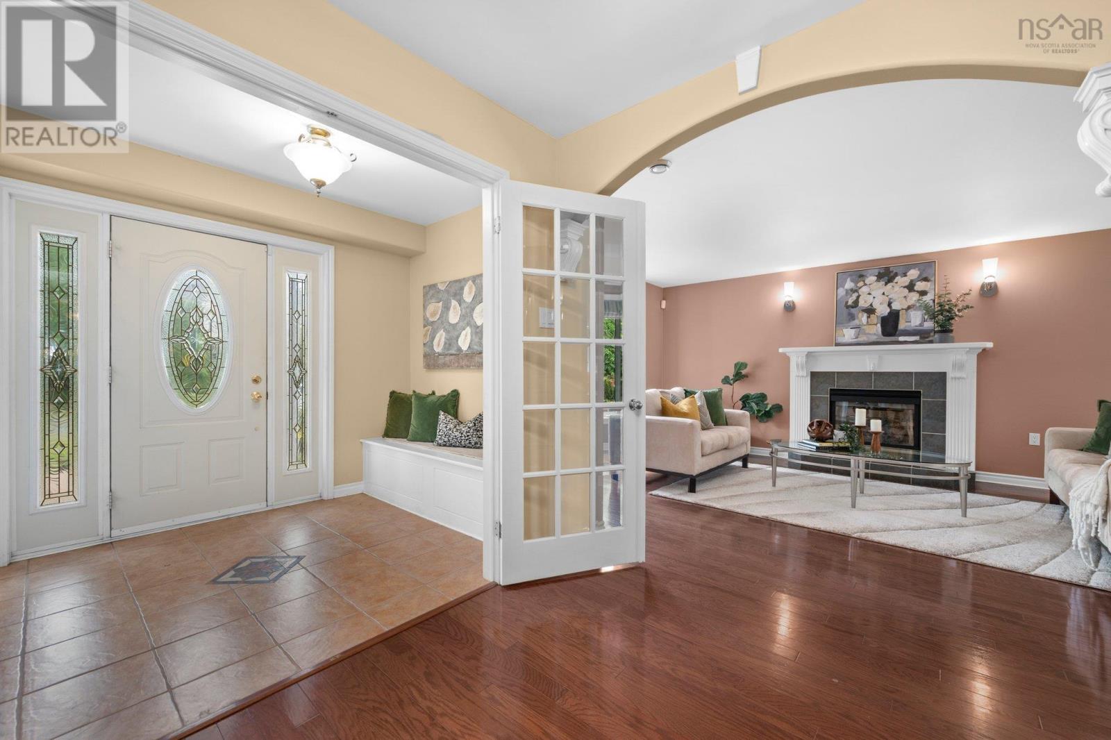 Property at 781 Young Avenue image 3