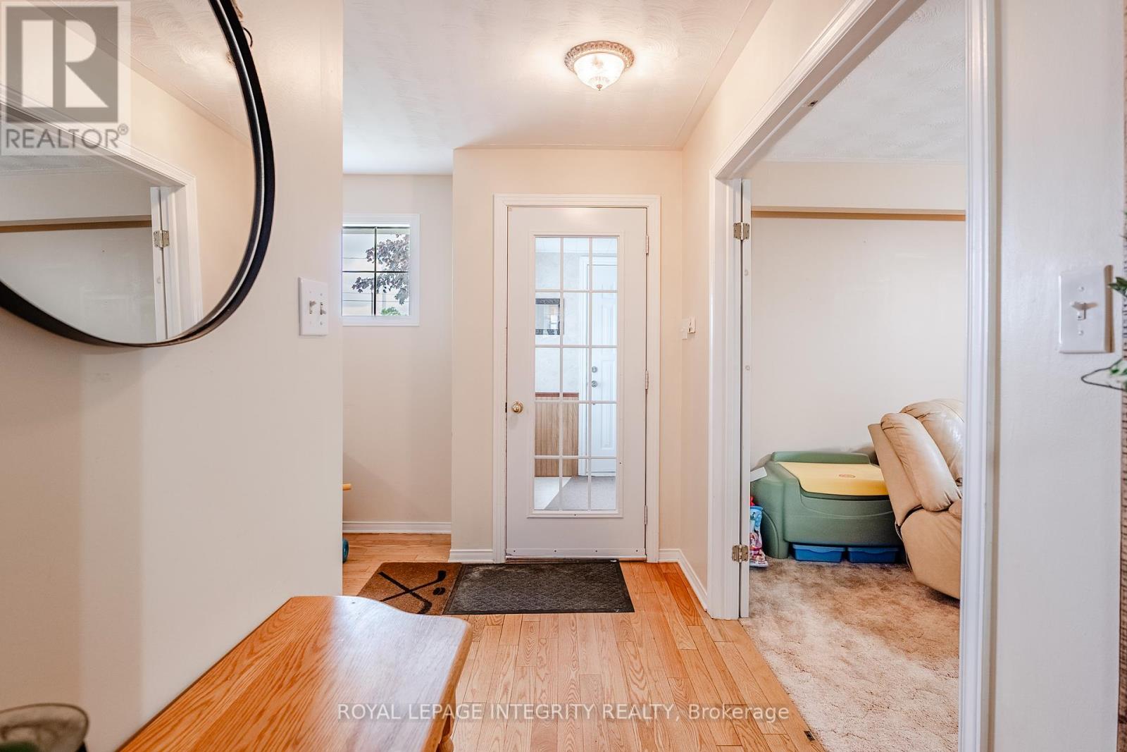 Property at 113 ELLEN AVENUE image 4